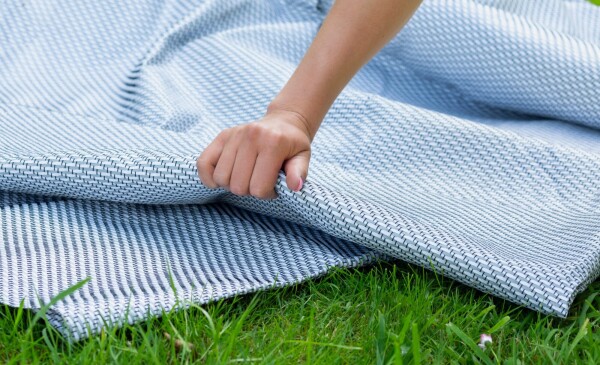 Starlon Ocean grey hand v2 scaled